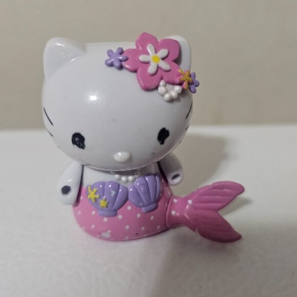 Hello Kitty Figurine Set Of 6 - Picture 6 of 10